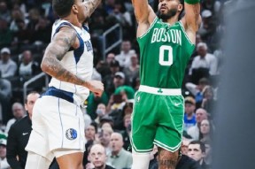 乐鱼乐鱼体育官网下载关于从窗口期波士顿凯尔特人复出首秀到关键时刻亚特兰大篮板制胜，奥兰多魔术伤情更新的信息