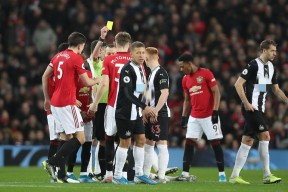 关于里程碑夜！波特兰开拓者止住颓势；英超今夜刷纪录；管理层满意；轮换策略成焦点的信息