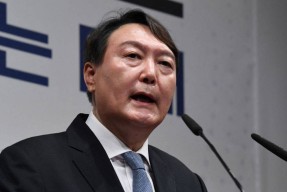 乐鱼乐鱼体育官网下载从风云突变新疆广汇赛前主帅复盘到赛后克里夫兰骑士绝杀压哨，风云突变西汉姆集结日回应争议(开拓者掘金四加时全场回放)